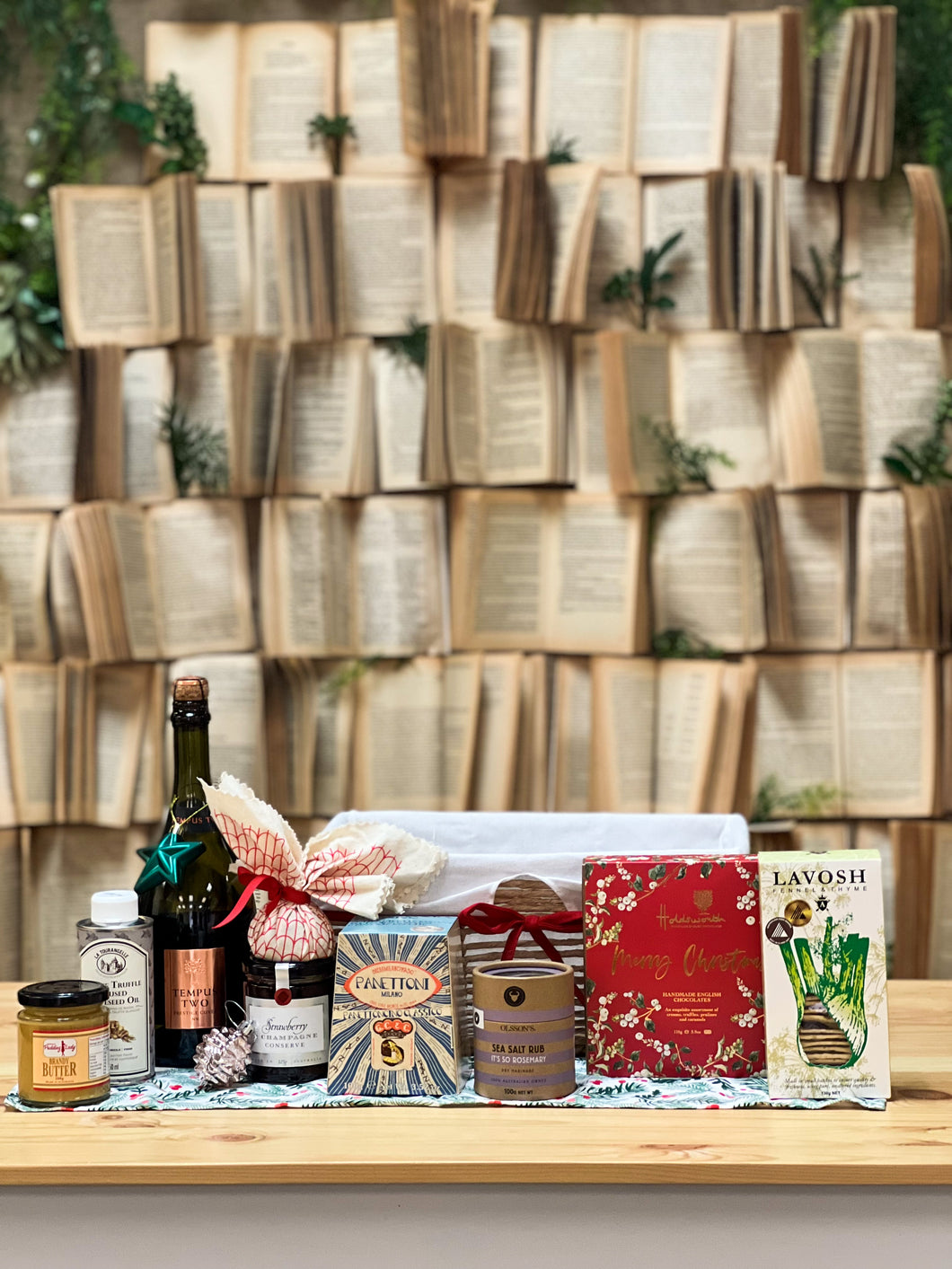 Christmas Gourmet Wine Gift Basket