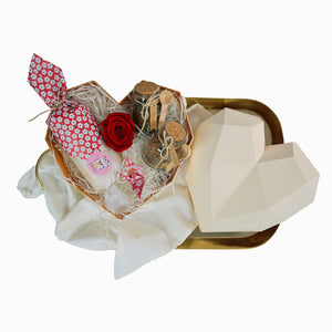 Tsuru Cookie Dough & Fine Teas in Gift Box